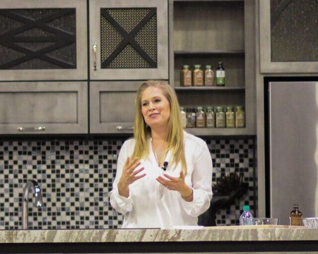 Speaker Carisa-Cooking